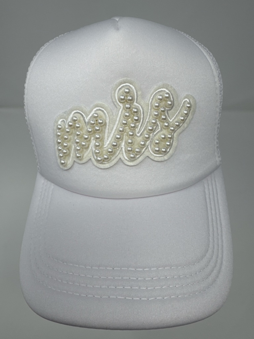 White Pearl Mrs Wifey Trucker Hat Snapback NWOT